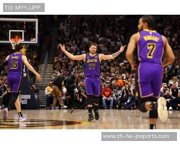 湖人队与黄蜂队激战正酣2019年10月28日精彩比赛回顾与分析